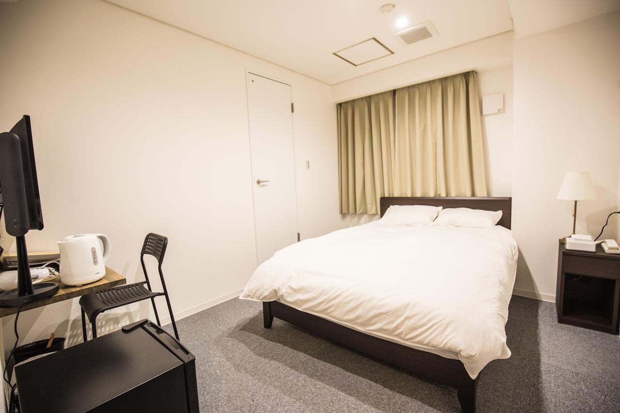 Rozy Hotel Namba Osaka Exterior photo